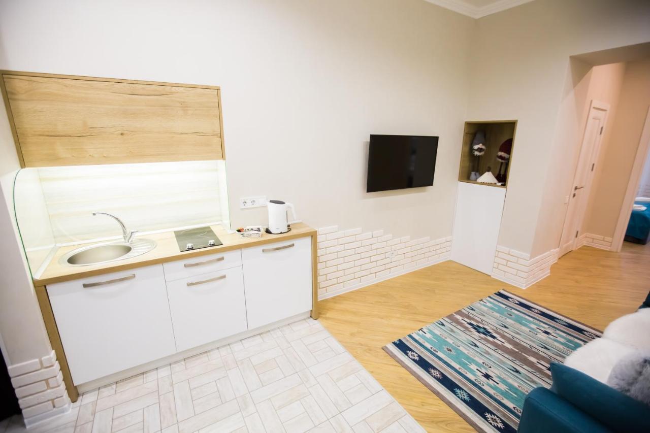 Apartment On Mosyazhna Street 4 Lviv Bagian luar foto