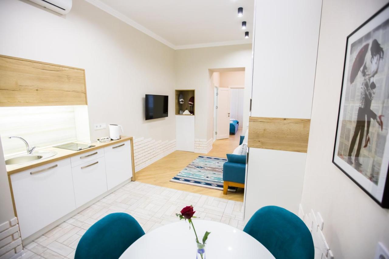 Apartment On Mosyazhna Street 4 Lviv Bagian luar foto