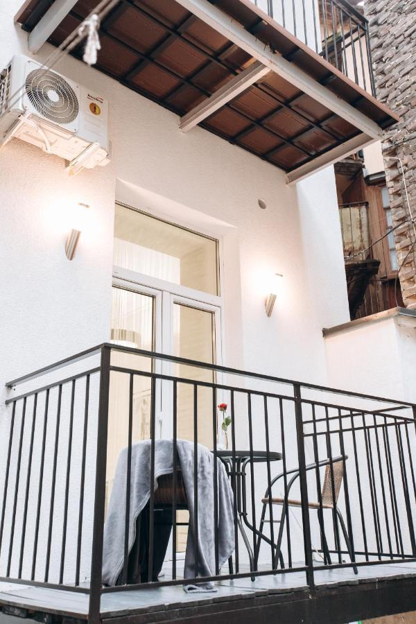 Apartment On Mosyazhna Street 4 Lviv Bagian luar foto